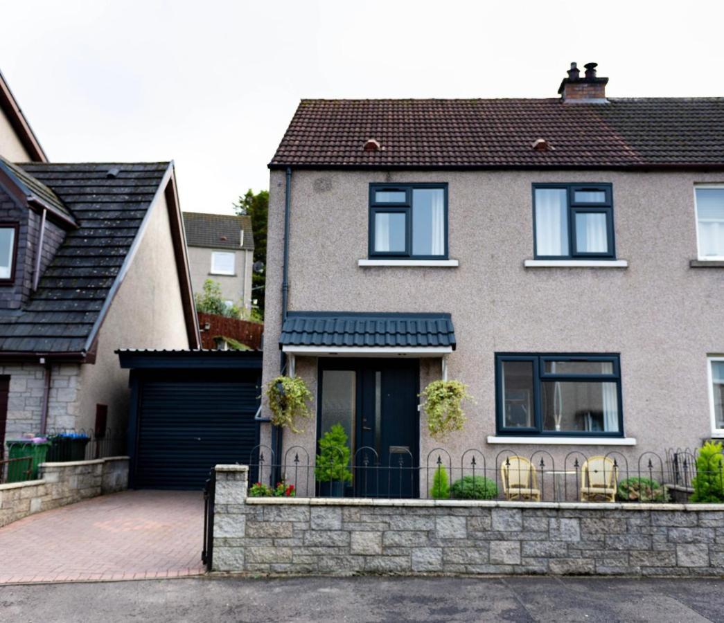 Lovely 2 Bed House In Pitlochry Exterior photo